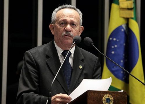 Biu de Lira diz não conversou, nem marcou conversa com Renan sobre eleições