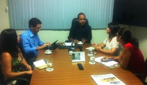 Sepaz discute parcerias com coordenadora do Consultório na Rua