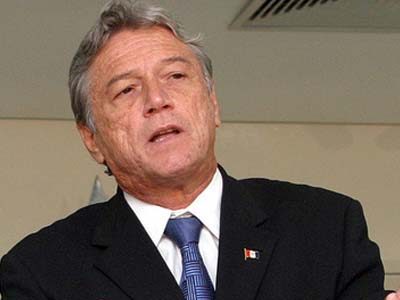 Sob “pressão” Téo Vilela deve decidir por Biu ou nome do PSDB