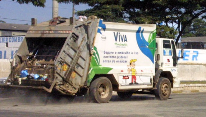 Prefeitura de Marechal não paga e Viva suspende coleta de lixo