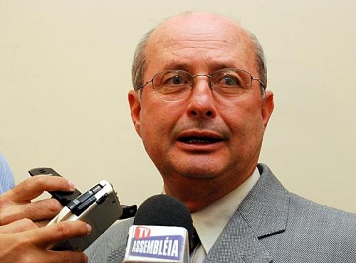 MPE acusa Fernando Toledo de não repassar R$ 100 milhões em IR