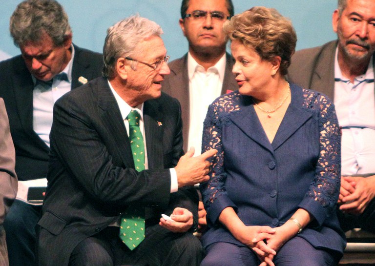 Dilma corta verbas e Téo não fará inauguração do Canal do sertão