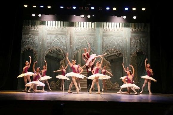 Balé e concerto celebram inauguração do Complexo Cultural Teatro Deodoro