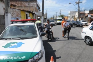 Avenida Dona Constança volta a ter interdição parcial para obras da Algás