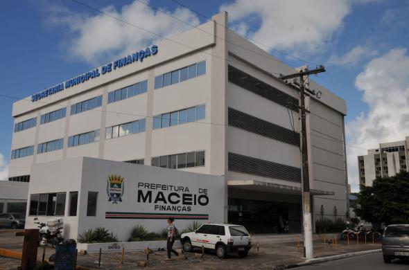 SMF notifica contribuintes inadimplentes com o IPTU em Maceió