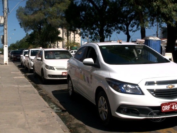 Taxistas interditarão ruas do Centro nessa quarta-feira (28)