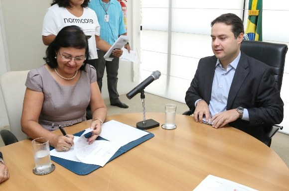 Governador anuncia plano de esgotamento sanitário de R$ 1 bilhão para Alagoas