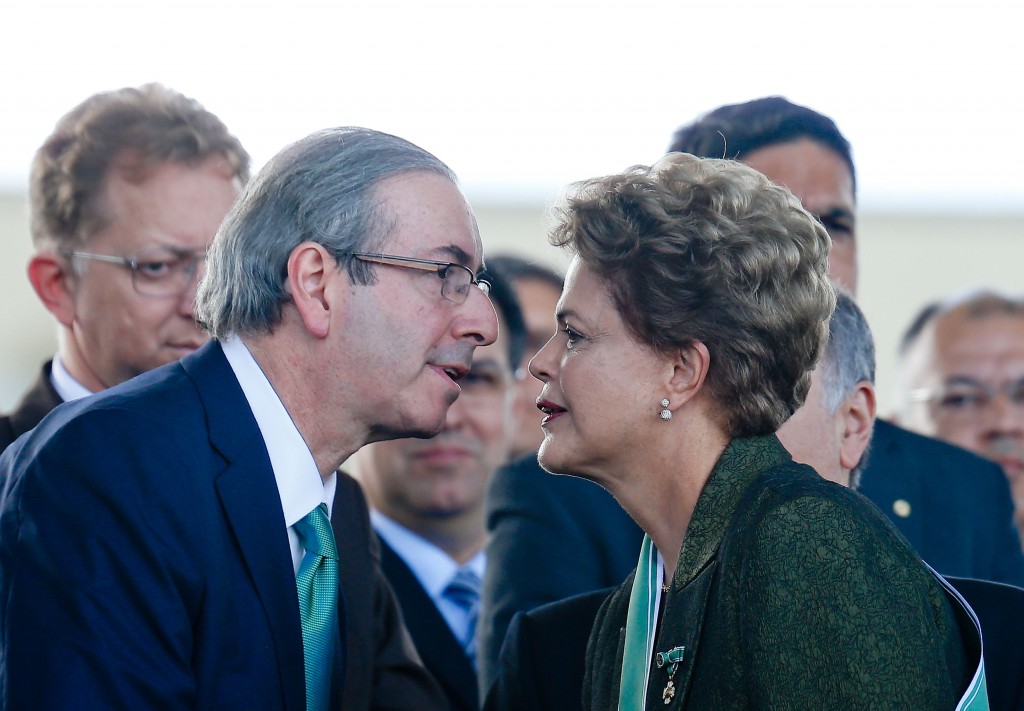 Eduardo Cunha nega manobras para impeachment