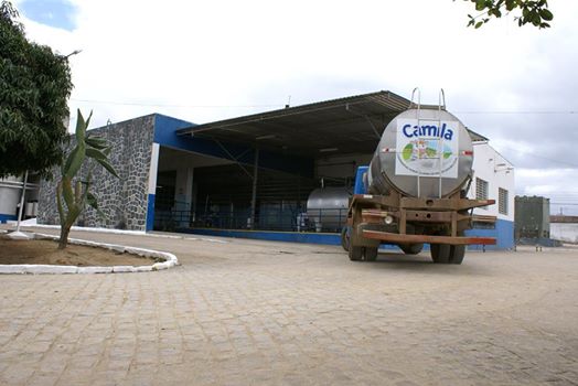 Reativação de fábrica da Camila une setor público e privado em AL