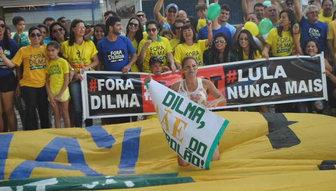 Todos os estados e o DF têm protestos contra o governo Dilma