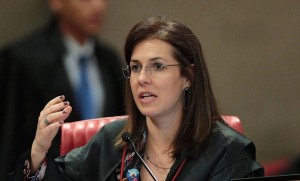 Ministra do TSE libera voto sobre continuidade de ação contra Dilma e Temer
