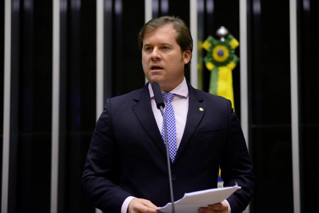 “Dilma tá ruim, Temer será igual ou pior; a saída é nova eleição”, diz Marx Beltrão