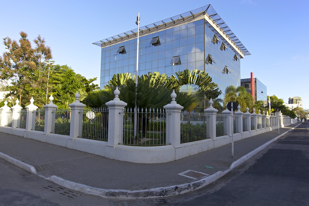 O governo de Alagoas fechou o primeiro quadrimestre de 2019 em situação financeira confortável