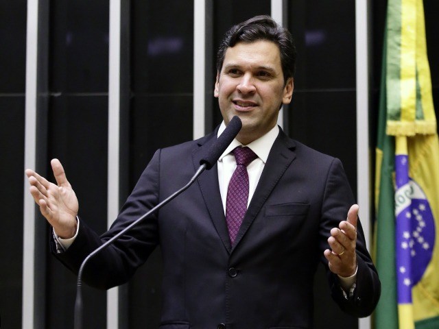 Chegou a hora da Câmara mostrar independência”, diz deputado Isnaldo Bulhões