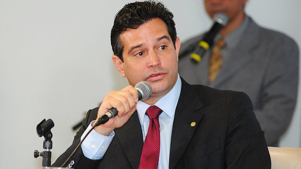 Quintella mantém relação com Cunha e anuncia prioridades no Ministério dos Transportes