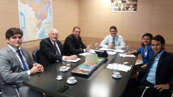 Obras de infraestrutura para Alagoas são debatidas em reuniões em Brasília