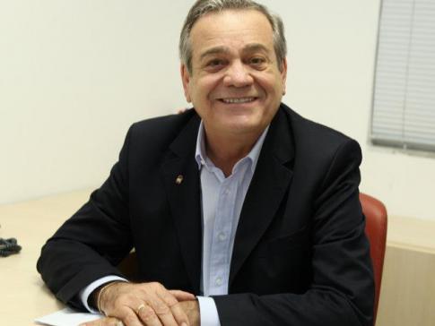 Ronaldo Lessa pode indicar secretário para governo de Renan Filho, após eleição