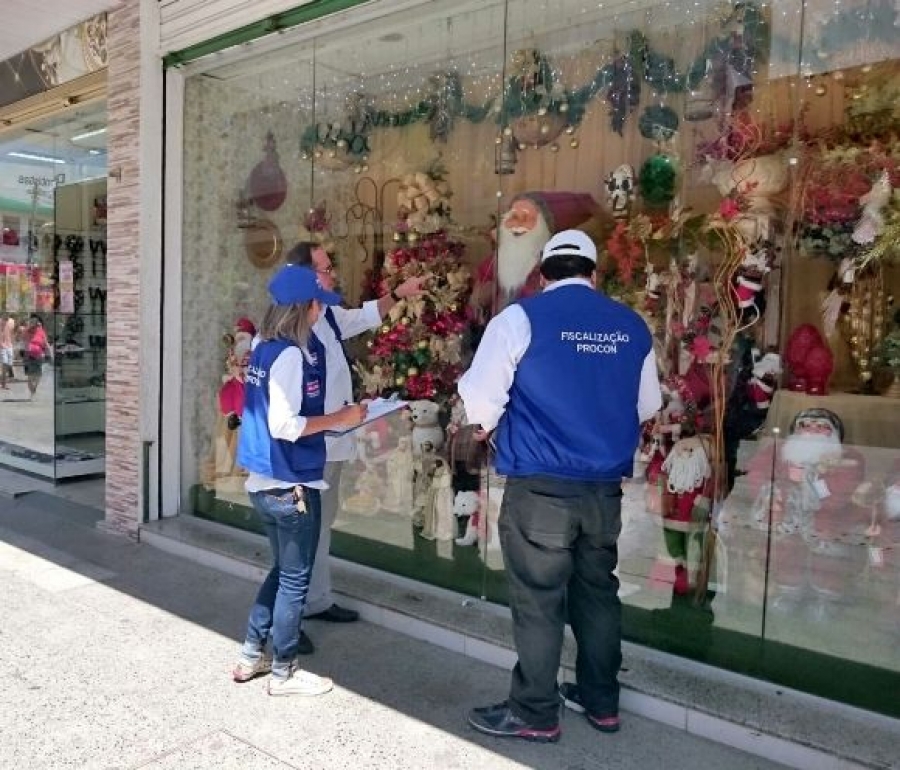 Procon Alagoas inicia “Operação Natalina” em shoppings e comércio