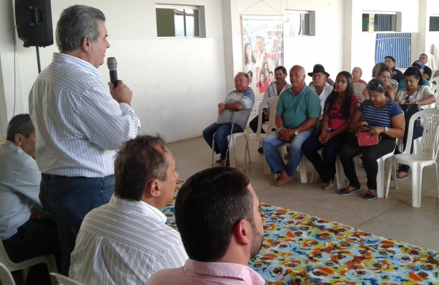 Produtores rurais de Junqueiro se reúnem com BNB e Banco do Brasil