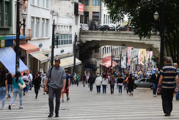 Desemprego na Grande São Paulo sobe para 17,9% em fevereiro