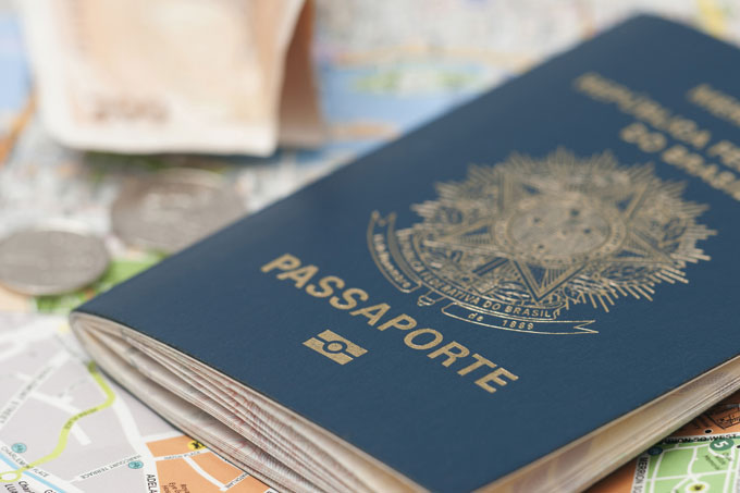Polícia Federal suspende emissão de passaportes por tempo indeterminado