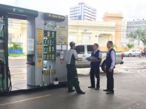 RF promete ação permanente para garantir gasolina mais barata em Alagoas