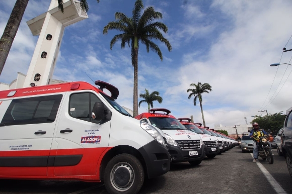 Governo investe R$ 3,8 milhões em 20 novas ambulâncias para o Samu