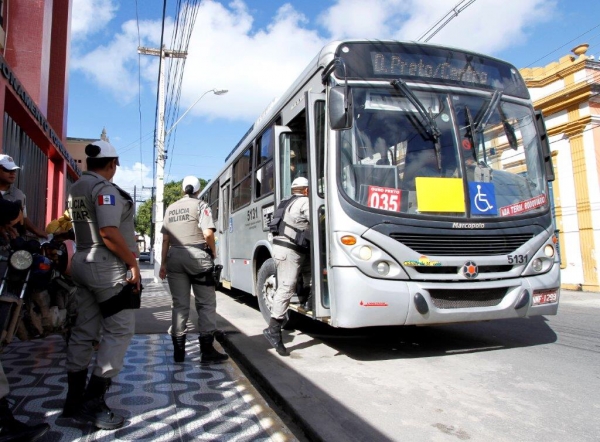 Maceió tem redução de 70% no número de assaltos a ônibus