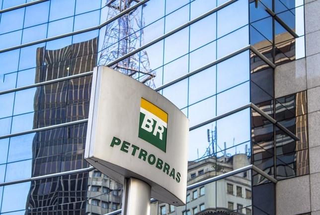 Petrobras anuncia venda de 90% da participação em transportadora de gás