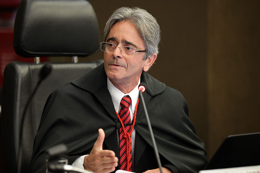TJ determina prosseguimento de ação de improbidade contra ex-prefeito