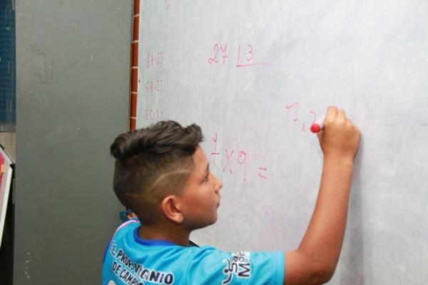 Alagoas ganha duas posições em ranking que mede as oportunidades na Educação