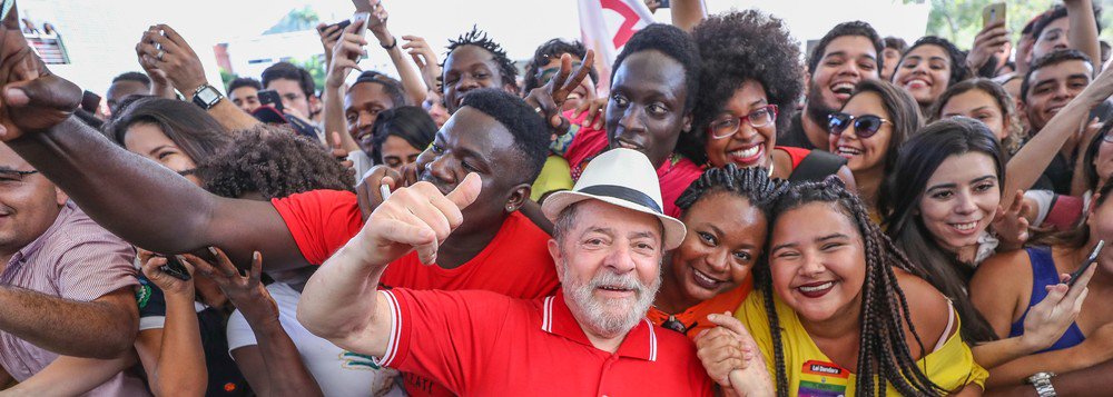 PT planeta protestos permanentes após condenação de Lula