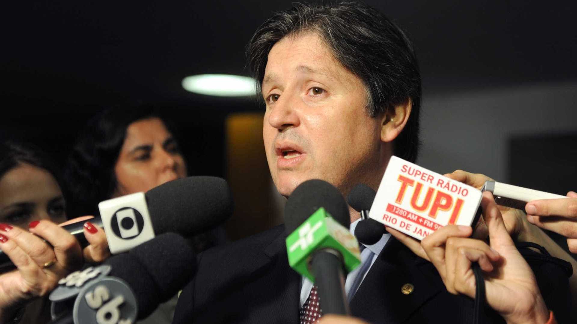 Escritos de Rocha Loures sugerem ação pró-impeachment de Dilma