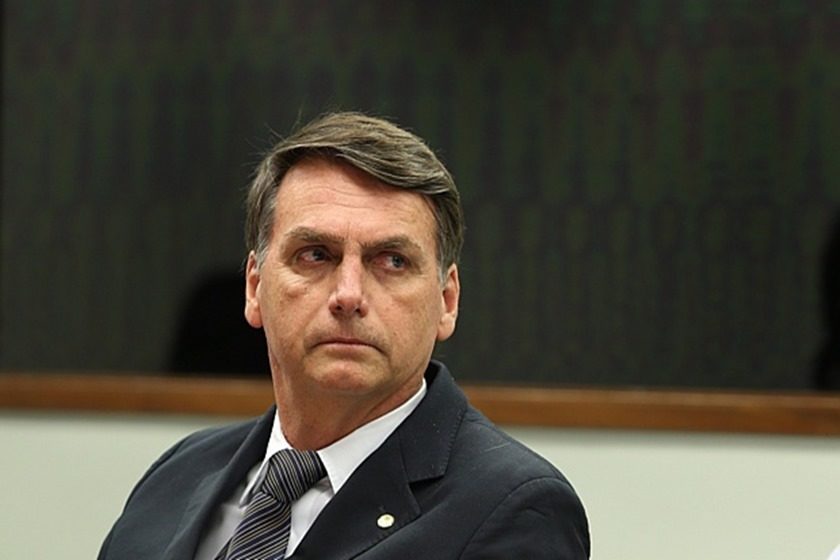 Após ingressar no PSL, Jair Bolsonaro enfrenta resistência interna