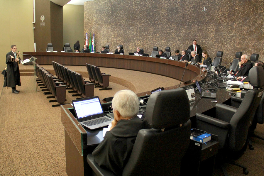 Justiça de AL recebe denúncia contra prefeito e 4 vereadores de Mata Grande