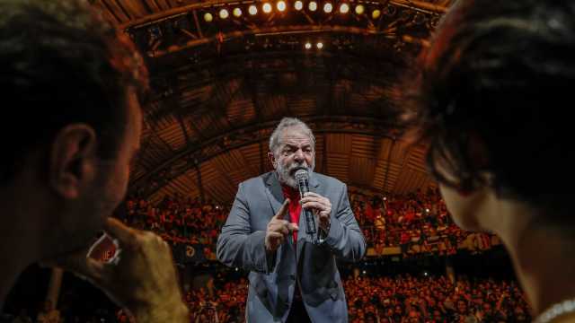 PT define três estratégias após derrota do habeas corpus de Lula