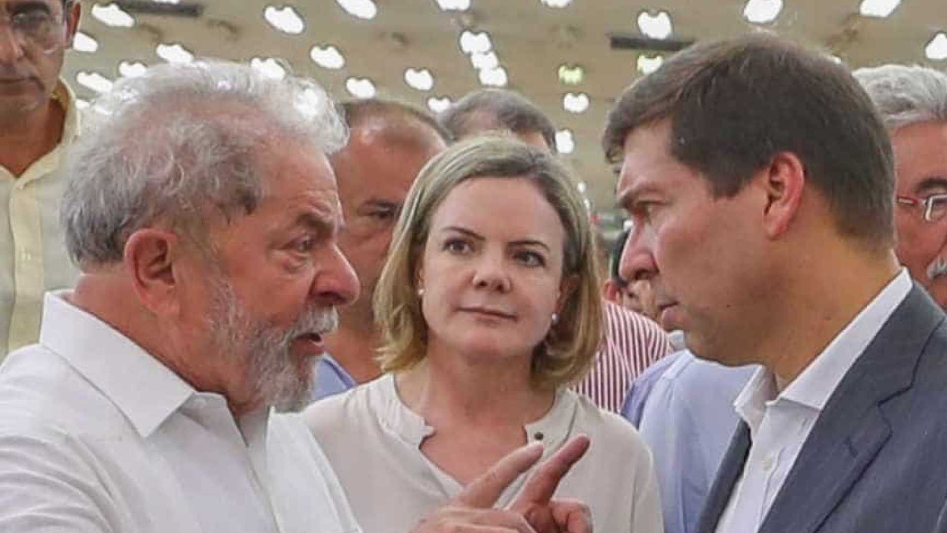 ‘Menino do Lula’, Josué Alencar é disputado pela esquerda e direita