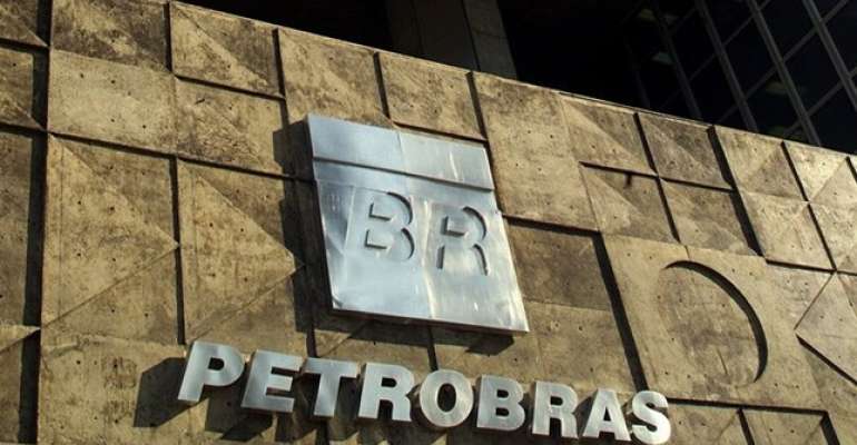 Petrobras antecipa pagamento de US$ 900 mi em dívidas bancárias