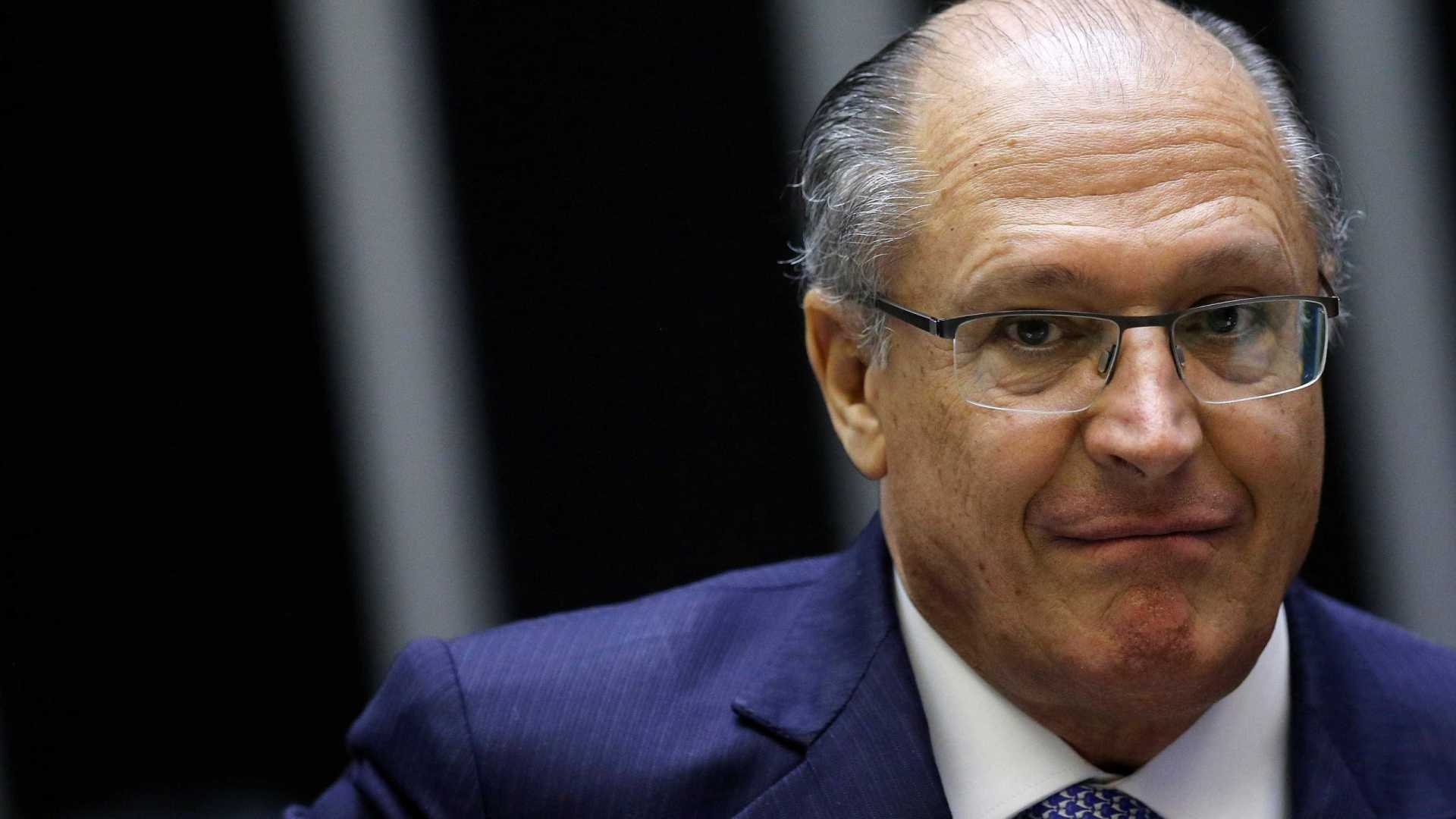 Alckmin e Serra são réus em ação civil por suposta pedalada fiscal