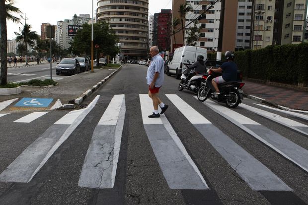 Câmara aprova Projeto de Lei que estabelece faixa de pedestre 3D em Maceió