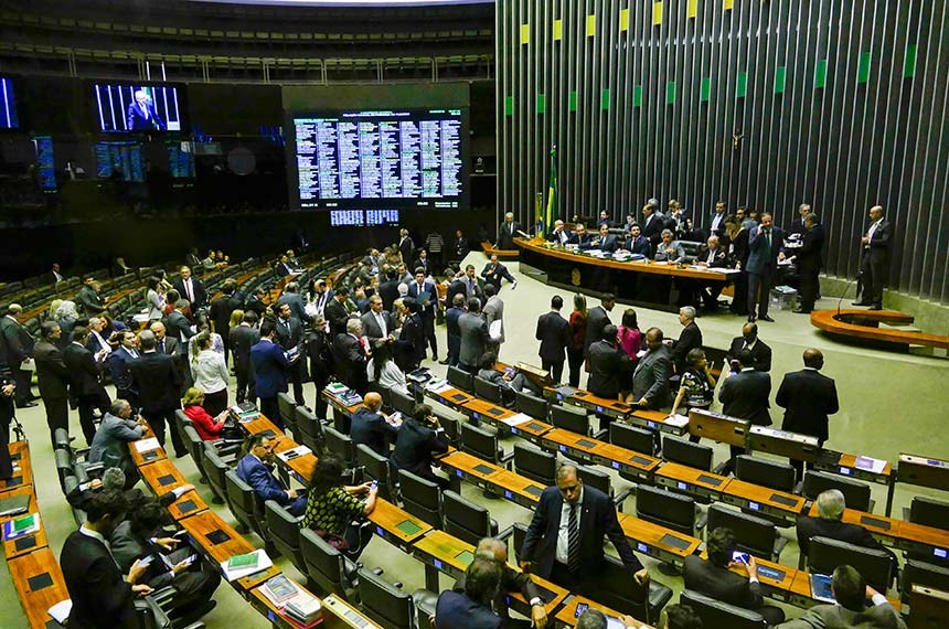 Congresso aprova crédito suplementar para cobrir garantia em empréstimos da Venezuela e de Moçambique