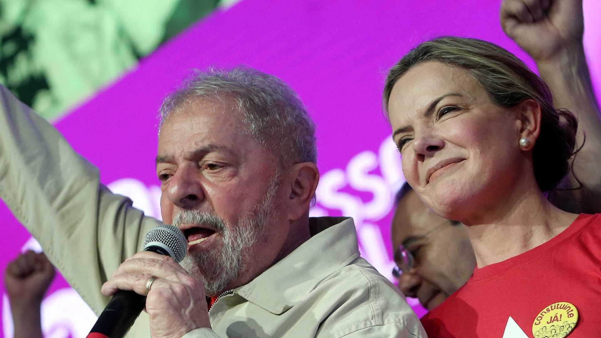 Com Lula preso, PT se isola e avalia anunciar nome de vice