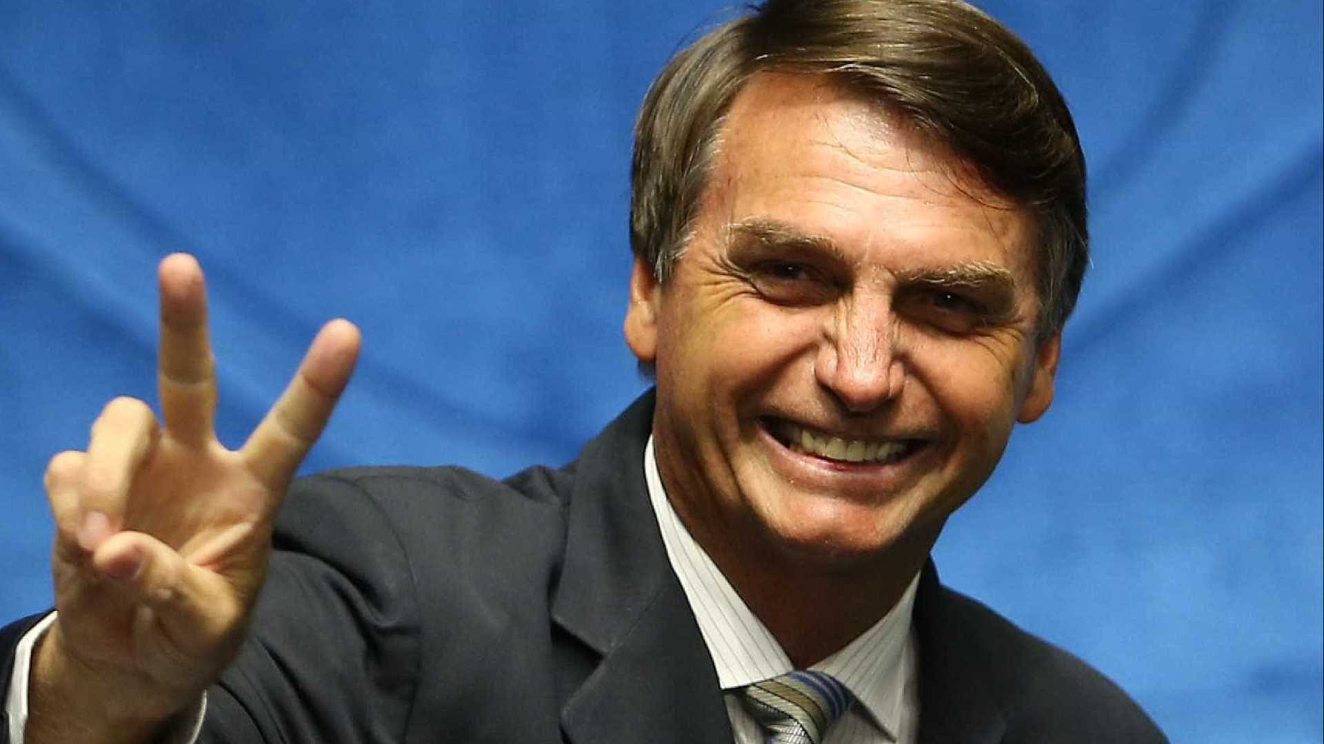 PSL busca candidatas para atrair eleitorado feminino a Bolsonaro