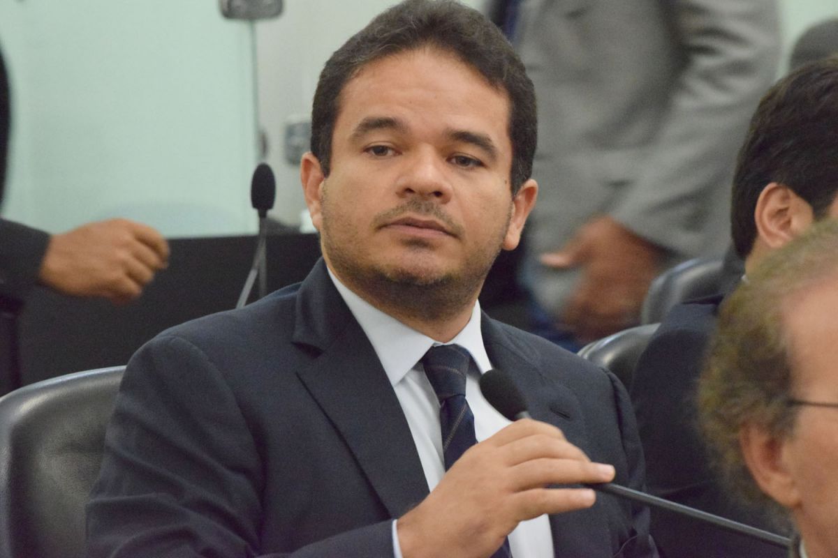 Governador interino, Marcelo Victor, sancionou 9 leis de autoria do Legislativo