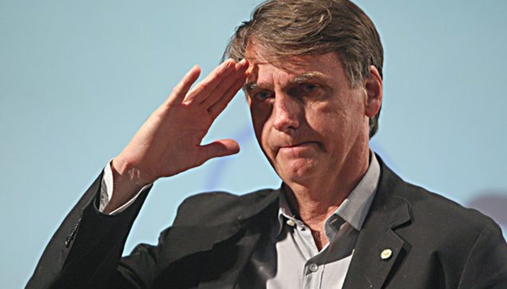 Bolsonaro afirma que irá a todos os debates na TV