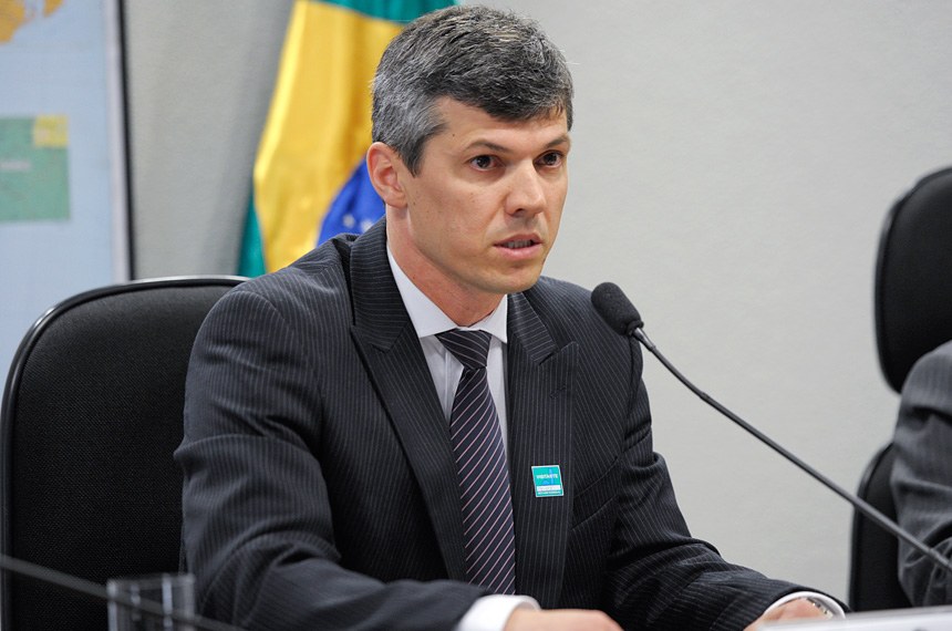 Ministro anuncia R$ 42 milhões para construção de terminal de passageiros no Porto de Maceió