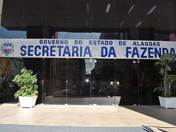 Governo de Alagoas divulga lista de empresas com pendências financeiras