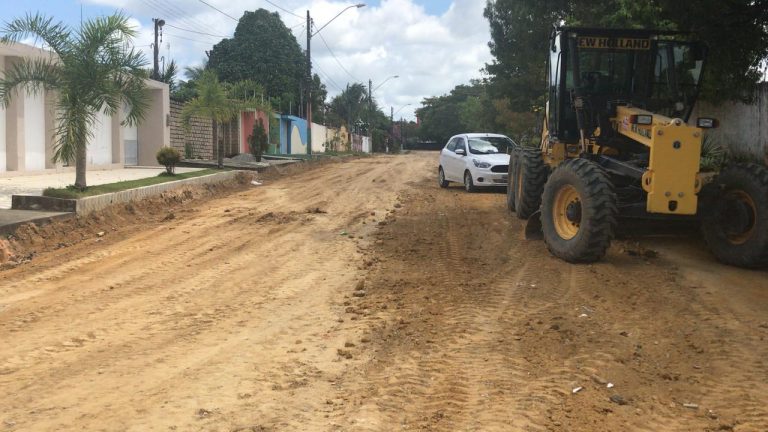 Prefeitura segue com obras de pavimentação na capital