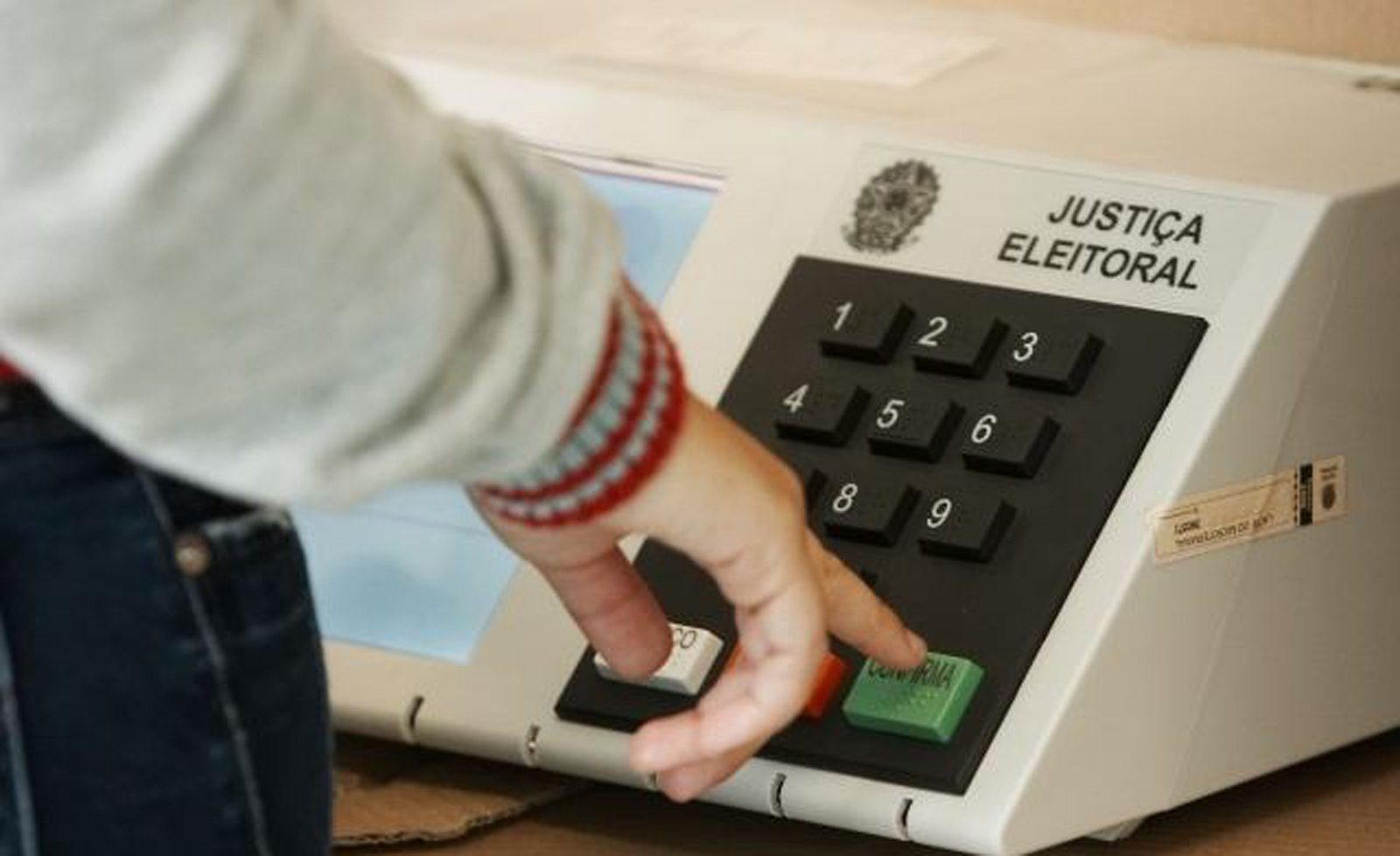 Faltam 4 dias: conheça a ordem de votação na urna eletrônica para as Eleições 2018