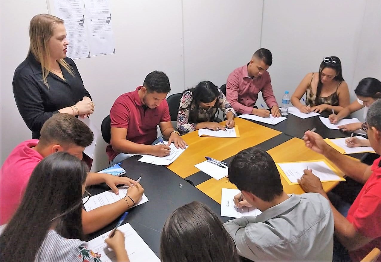 Prefeitura de Arapiraca abre mais de 200 vagas de estágio para estudantes